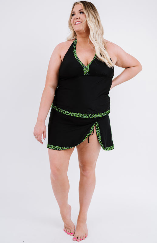 Halter V Neck Plus Size Tankini with Leopard Trim