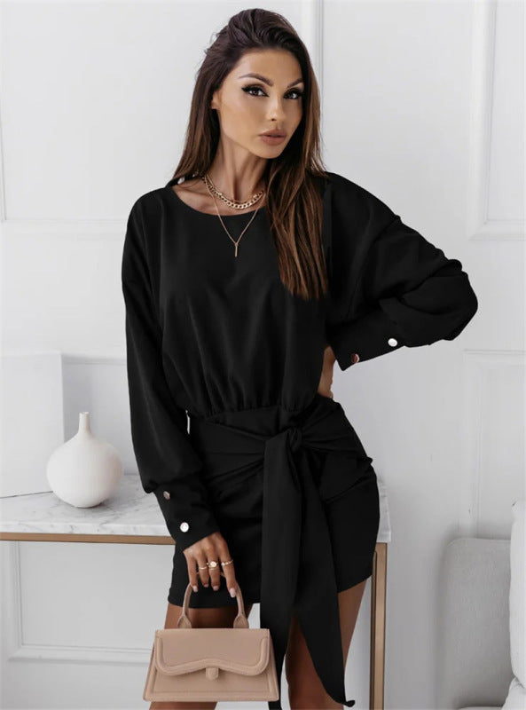 Long-sleeve wrap-butt slim tie round neck dress